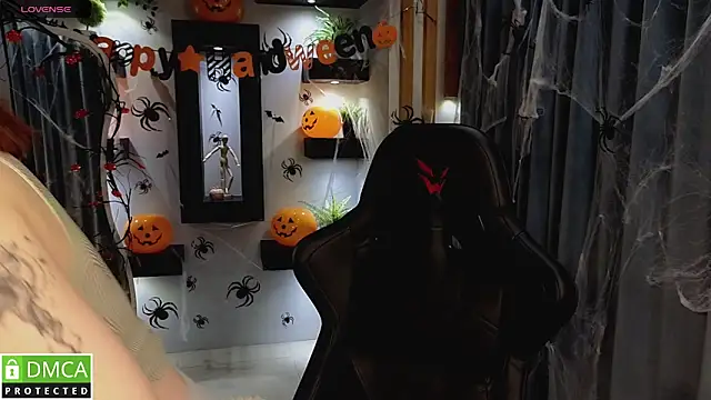 Roxy foxi online show from October 2025 01:13:01 AM