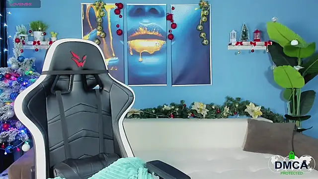 Roxy foxi online show from December 2025 01:12:01 AM