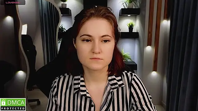 Roxy foxi online show from October 2025 01:07:01 AM