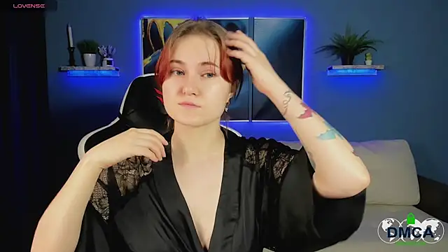 Roxy foxi online show from November 2025 01:09:01 AM