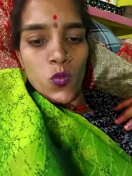 Snapshot of So_pinki chatting on May 2026 02:20:01 PM So pinki online show from May 2026 02:20:01 PM