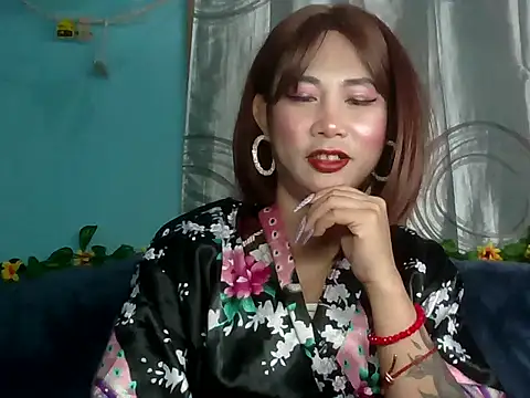 Snapshot of angel_ofgod chatting on December 2025 02:05:02 AM angel ofgod online show from December 2025 02:05:02 AM