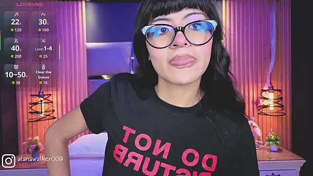 AlanaWalker9 online show from February 2026 03:28:01 AM