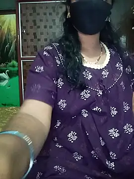 Snapshot of Mee_harini-telugupilla chatting on June 2026 07:33:01 PM Mee harini-telugupilla online show from June 2026 07:33:01 PM