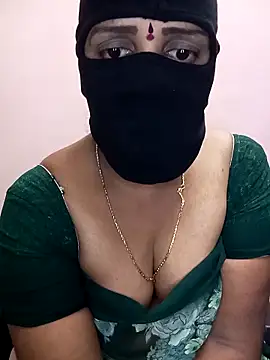 Snapshot of Mee_harini-telugupilla chatting on May 2026 05:33:01 AM Mee harini-telugupilla online show from May 2026 05:33:01 AM