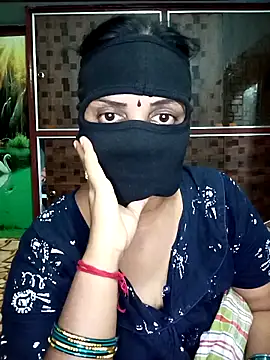 Snapshot of Mee_harini-telugupilla chatting on May 2026 05:27:02 PM Mee harini-telugupilla online show from May 2026 05:27:02 PM