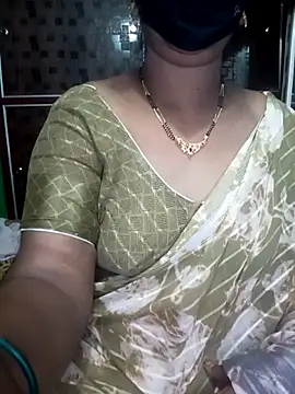 Snapshot of Mee_harini-telugupilla chatting on June 2026 04:07:02 AM Mee harini-telugupilla online show from June 2026 04:07:02 AM