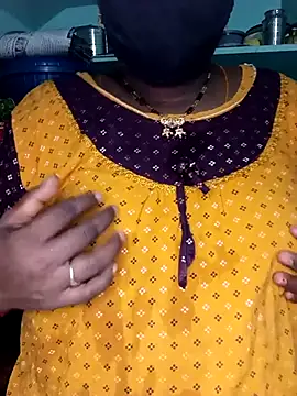 Snapshot of chubby_babitha-telugu chatting on November 2025 01:21:01 PM chubby babitha-telugu online show from November 2025 01:21:01 PM