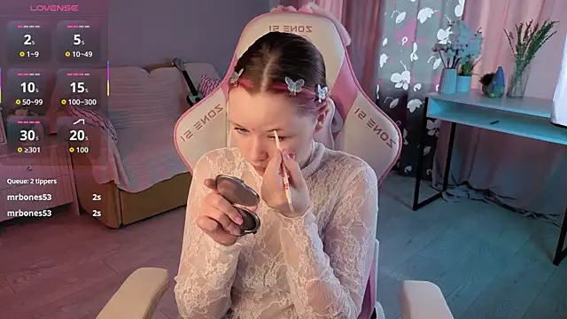 Snapshot of Sweetie_Hope chatting on September 2025 07:37:01 AM Sweetie Hope online show from September 2025 07:37:01 AM