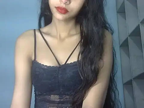 Snapshot of Saniya9B chatting on November 2025 12:49:02 AM Saniya9B online show from November 2025 12:49:02 AM