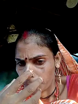 Snapshot of H_seema chatting on October 2025 01:28:01 AM H seema online show from October 2025 01:28:01 AM
