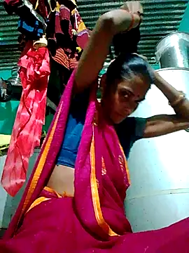 Snapshot of H_seema chatting on October 2025 01:25:01 PM H seema online show from October 2025 01:25:01 PM