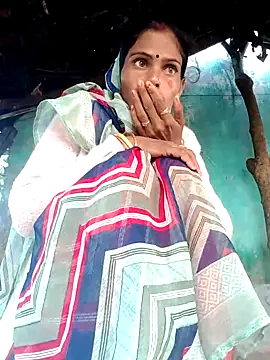 Snapshot of H_seema chatting on October 2025 01:15:01 AM H seema online show from October 2025 01:15:01 AM