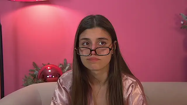 Snapshot of ArianaAllens chatting on January 2026 06:28:02 AM ArianaAllens online show from January 2026 06:28:02 AM