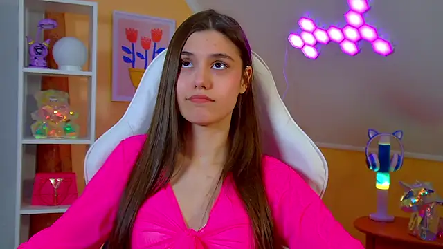 ArianaAllens online show from April 2026 06:17:02 PM