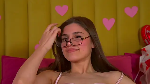 Snapshot of ArianaAllens chatting on February 2026 07:14:02 PM ArianaAllens online show from February 2026 07:14:02 PM