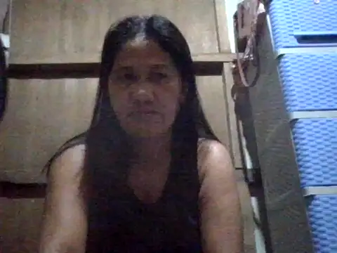 Snapshot of hotmama_063 chatting on June 2026 09:15:01 PM hotmama 063 online show from June 2026 09:15:01 PM