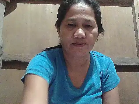 Snapshot of hotmama_063 chatting on May 2026 10:14:01 AM hotmama 063 online show from May 2026 10:14:01 AM