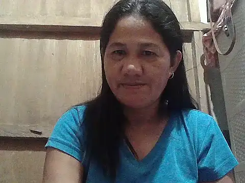 Snapshot of hotmama_063 chatting on June 2026 09:56:02 PM hotmama 063 online show from June 2026 09:56:02 PM