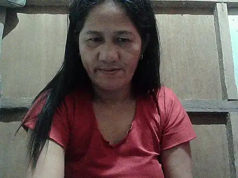 Snapshot of hotmama_063 chatting on December 2025 09:07:02 PM hotmama 063 online show from December 2025 09:07:02 PM