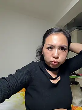 Snapshot of Susu-Asia chatting on October 2025 02:29:02 PM Susu-Asia online show from October 2025 02:29:02 PM