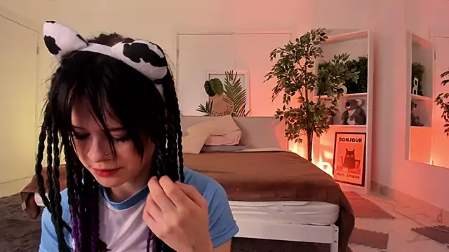 Sima Wendy online show from October 2025 06:28:01 AM