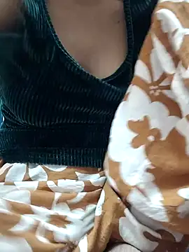 Aidakhan1212 online show from October 2025 04:14:01 PM