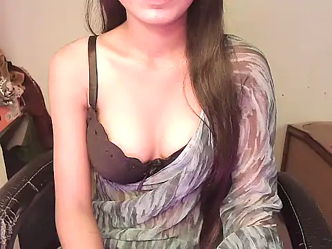 Snapshot of alia_rahil chatting on June 2026 04:12:01 AM alia rahil online show from June 2026 04:12:01 AM