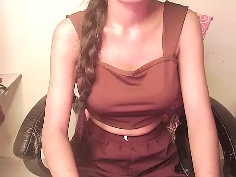 Snapshot of alia_rahil chatting on May 2026 04:18:02 AM alia rahil online show from May 2026 04:18:02 AM