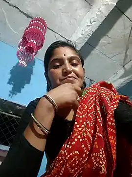 Snapshot of LUCKY_cut chatting on October 2025 04:08:02 PM LUCKY cut online show from October 2025 04:08:02 PM