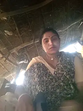 LUCKY cut online show from October 2025 01:17:01 AM