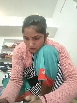 LUCKY cut online show from February 2026 04:01:01 AM