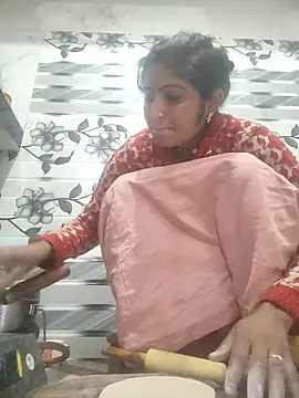 LUCKY cut online show from February 2026 03:18:02 AM