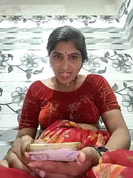 LUCKY cut online show from April 2026 04:44:02 PM