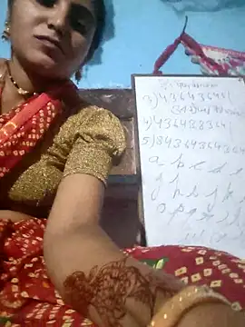 Snapshot of LUCKY_cut chatting on October 2025 08:43:01 PM LUCKY cut online show from October 2025 08:43:01 PM