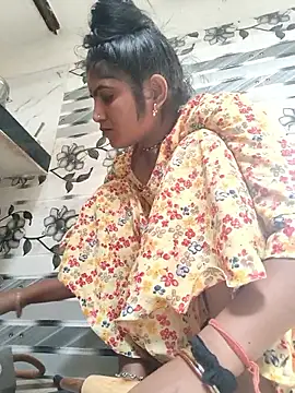 LUCKY cut online show from April 2026 03:02:02 AM