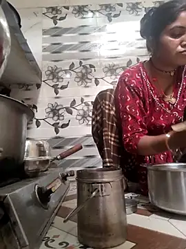 LUCKY cut online show from April 2026 02:27:02 AM