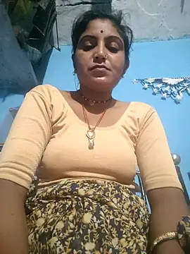 LUCKY cut online show from October 2025 11:04:01 PM