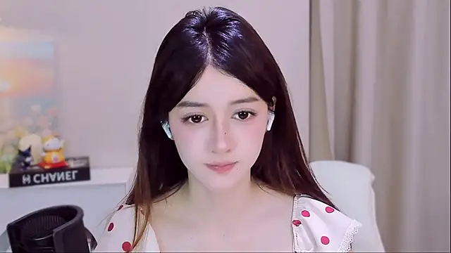 Snapshot of Wow-fairy chatting on July 2026 01:18:01 PM Wow-fairy online show from July 2026 01:18:01 PM