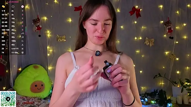 VincenzaGarigliano online show from January 2026 02:48:01 AM