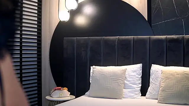 KylieKroftt online show from March 2026 08:48:01 PM