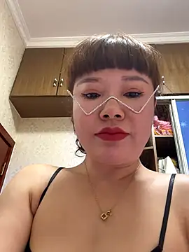 Snapshot of Xinlan-Asia chatting on October 2025 10:36:02 AM Xinlan-Asia online show from October 2025 10:36:02 AM