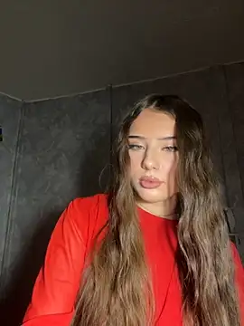 Snapshot of Immy_Megan chatting on October 2025 04:31:02 PM Immy Megan online show from October 2025 04:31:02 PM