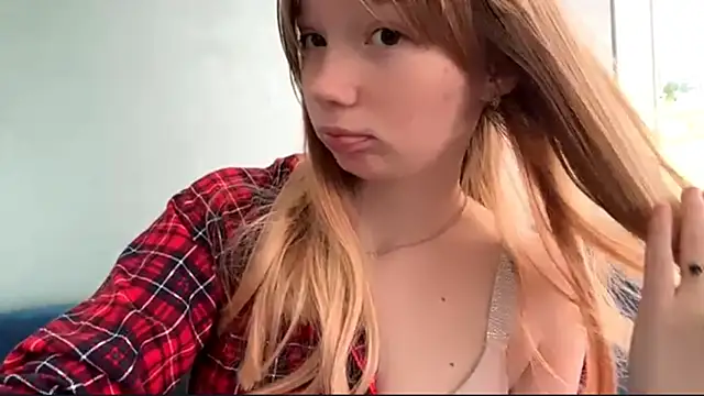 Snapshot of Sweet_horizon chatting on October 2025 06:14:01 AM Sweet horizon online show from October 2025 06:14:01 AM