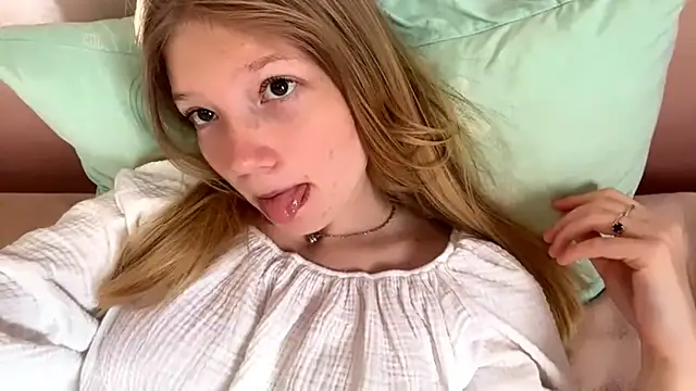 Snapshot of Sweet_horizon chatting on September 2025 05:40:01 AM Sweet horizon online show from September 2025 05:40:01 AM