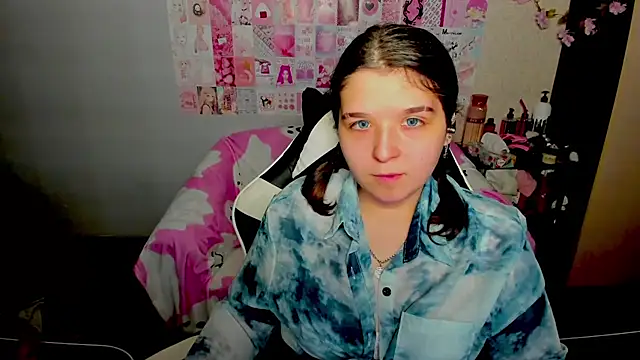 Acid Kate online show from November 2025 12:53:01 AM