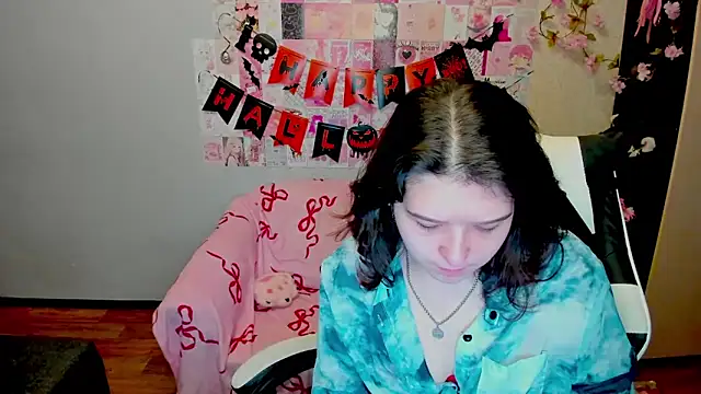 Snapshot of Acid_Kate chatting on October 2025 12:21:02 AM Acid Kate online show from October 2025 12:21:02 AM