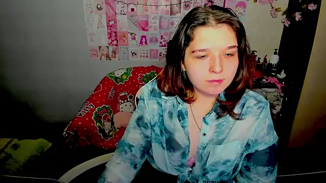 Acid Kate online show from December 2025 12:43:01 AM