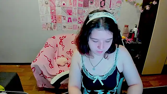 Snapshot of Acid_Kate chatting on October 2025 12:33:02 AM Acid Kate online show from October 2025 12:33:02 AM