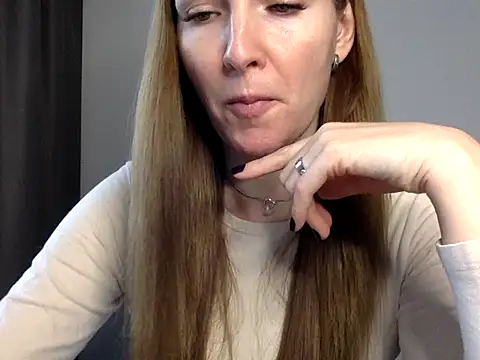 Varnyx online show from November 2025 10:51:02 AM